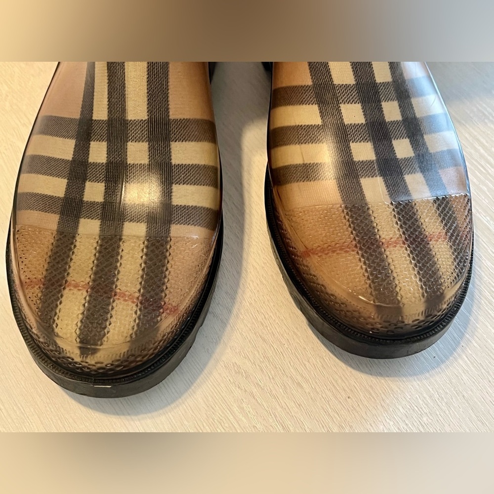Burberry Nova Print Rubber Rain Boots - Picture 6 of 7